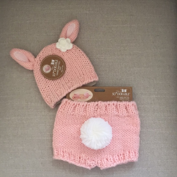 Other - NWT Hand knitted hat and diaper cover pink